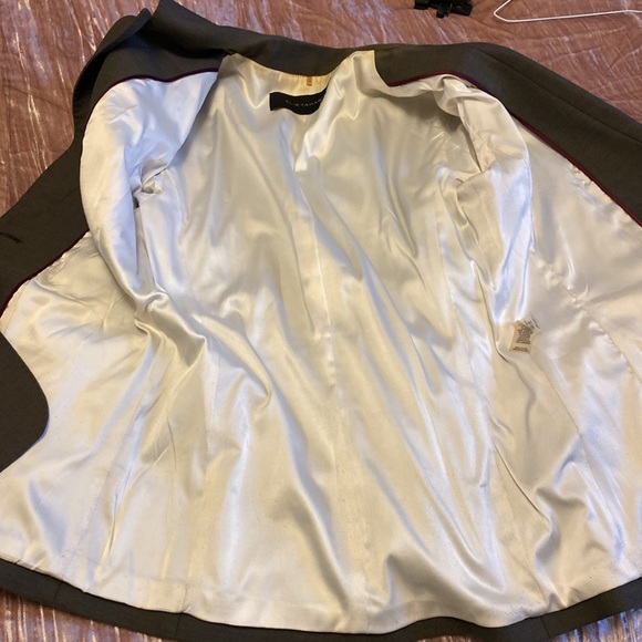 Elie Tahari Skirt Suit - Picture 5 of 7